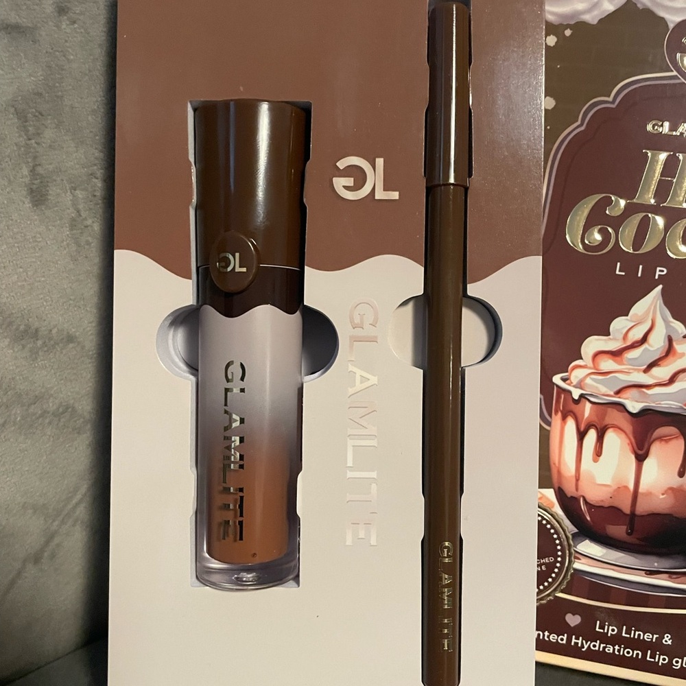 Glamlite Hot Cocoa Lip Kit - Brown - Picture 4 of 7